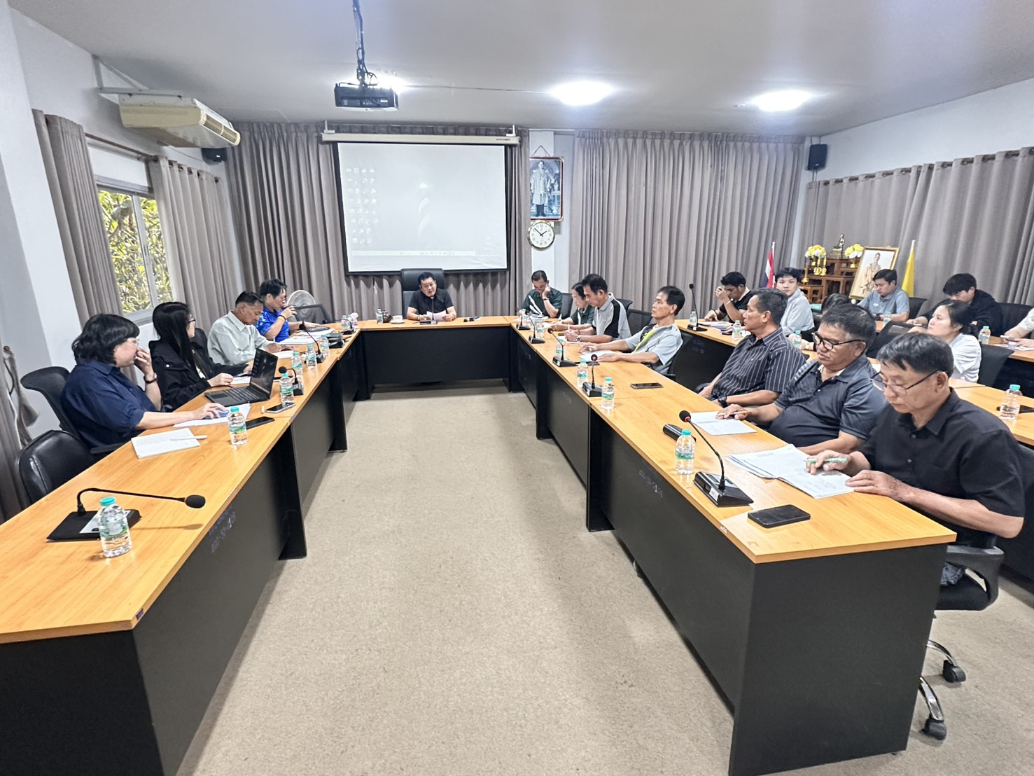 📢 เทศบาลตำบลเมืองยาว จัดประชุมบุคลากรประจำเดือน ตุลาคม 2569