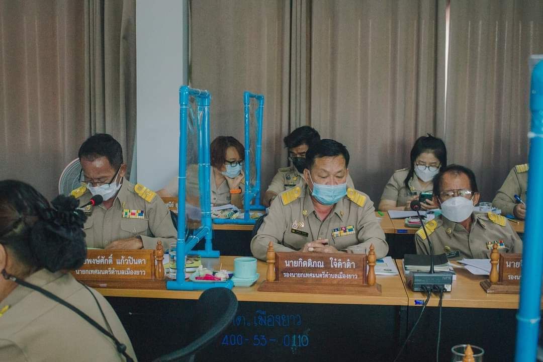 การประชุมสภาเทศบาลตำบลเมืองยาว สมัยสามัญ สมัยที่ 2 ครั้งที่ 1 ประจำปี พ.ศ.2565 วันที่ 6 มิถุนายน 2565